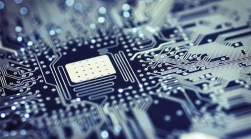 工信部王建偉 今年著力突破工業(yè)軟件與人工智能應(yīng)用軟件開發(fā)，鑄就智造新引擎